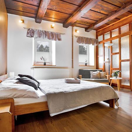 Apartman Ruzak Ruzova Bagian luar foto
