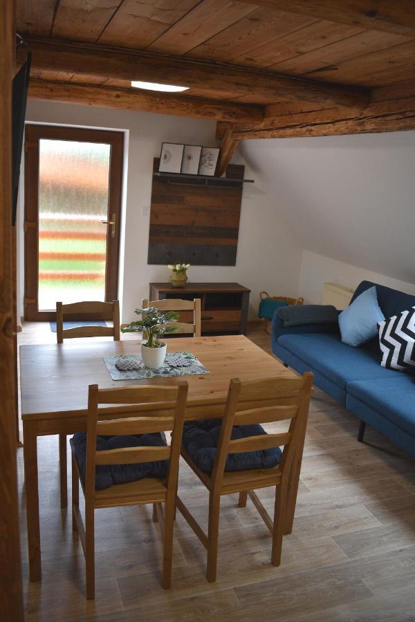 Apartman Ruzak Ruzova Bagian luar foto